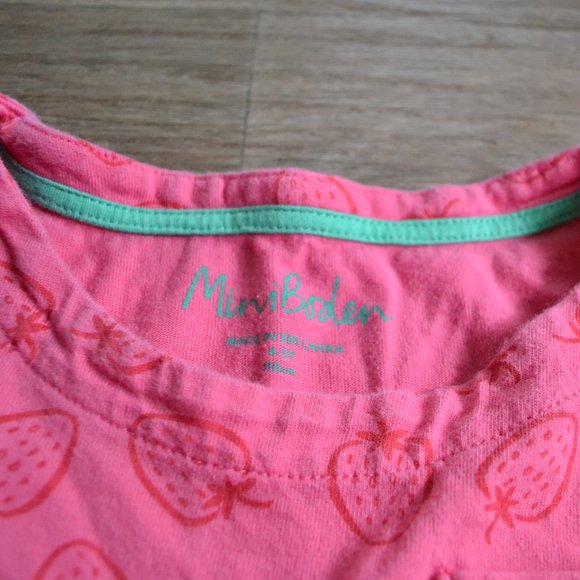Mini Boden Girl's Dress StrawberrySize 4-5 Years - Picture 5 of 5